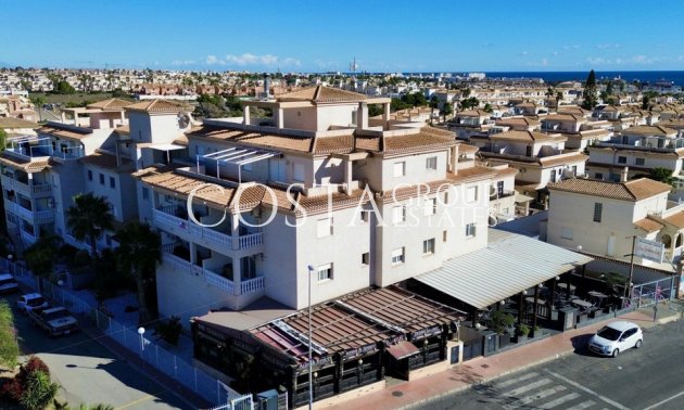 Apartments - Herverkoop -
            Orihuela Costa - RO-88570