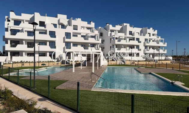 Apartments - Odsprzedaż - Los Alcazares - Santa Rosalia Lake and Life Resort