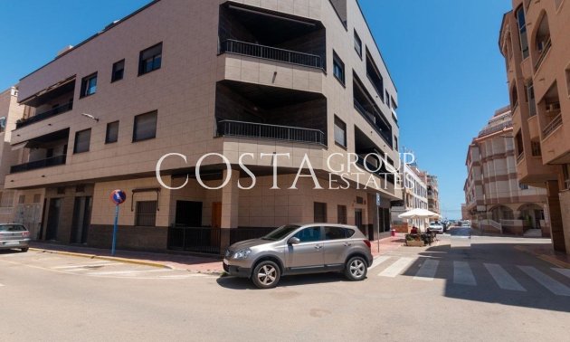 Apartments - Odsprzedaż - Torrevieja - La Mata