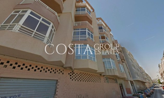 Apartments - Odsprzedaż - Torrevieja - Torrevieja Centro
