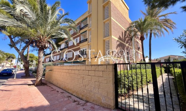 Apartments - Resale - Orihuela -
                Cabo Roig