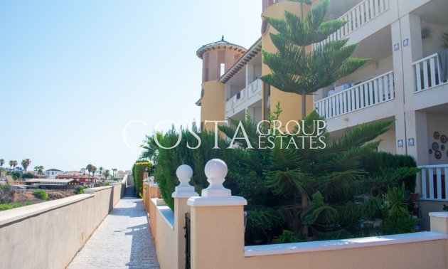 Apartments - Resale - Orihuela Costa -
                Los Dolses