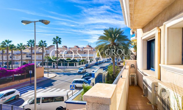 Apartments - Wiederverkauf - Orihuela Costa - Cabo Roig