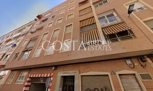 Apartments - Wiederverkauf - Torrevieja - Torrevieja Centro