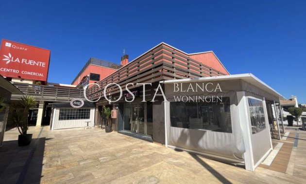 Commercieel pand - Herverkoop - Dehesa de Campoamor -
                Dehesa de Campoamor