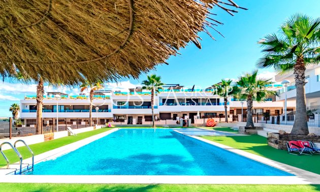 Dom - Odsprzedaż - Orihuela Costa - Los Balcones