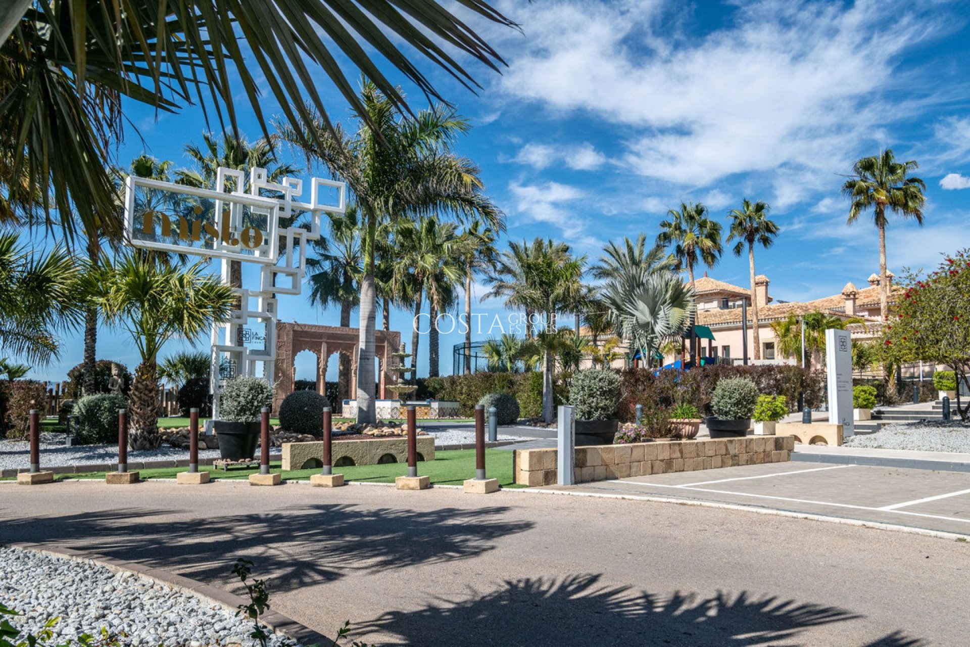 Herverkoop - Apartments -
Algorfa