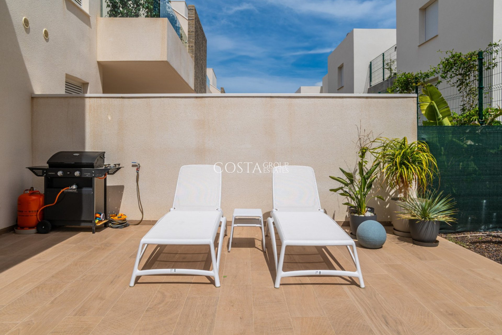 Herverkoop - Apartments -
Algorfa