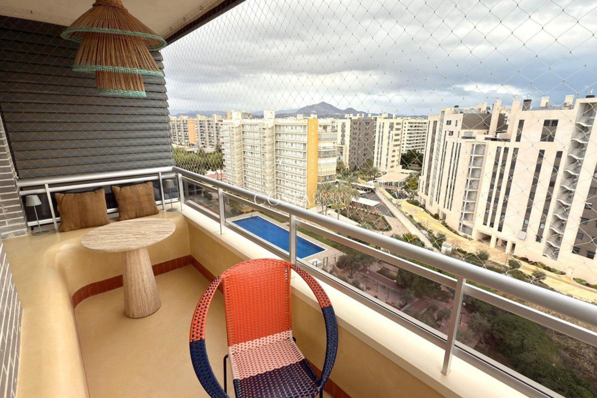 Herverkoop - Apartments -
Alicante - Alicante Centro