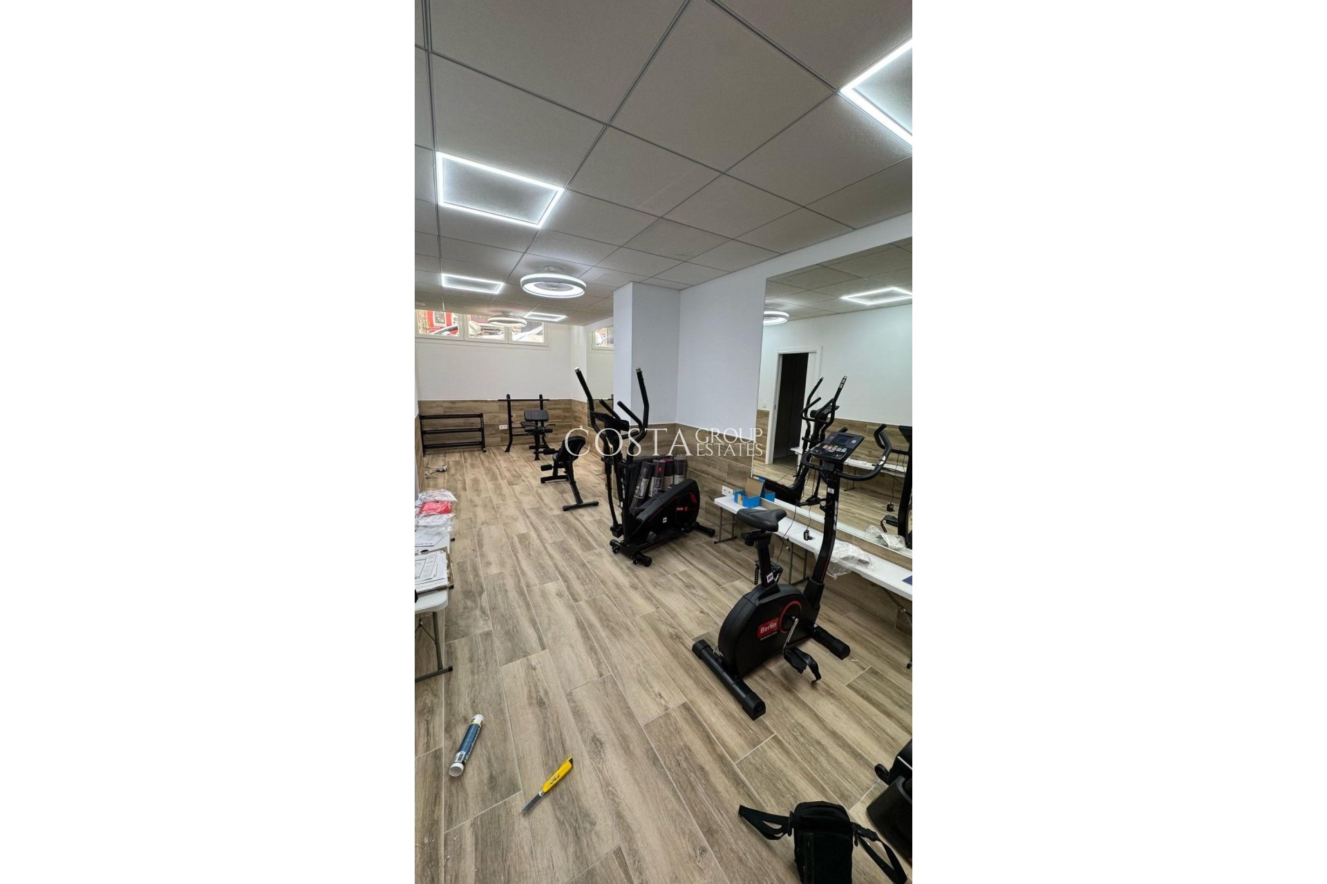 Herverkoop - Apartments -
Alicante - Alicante Centro