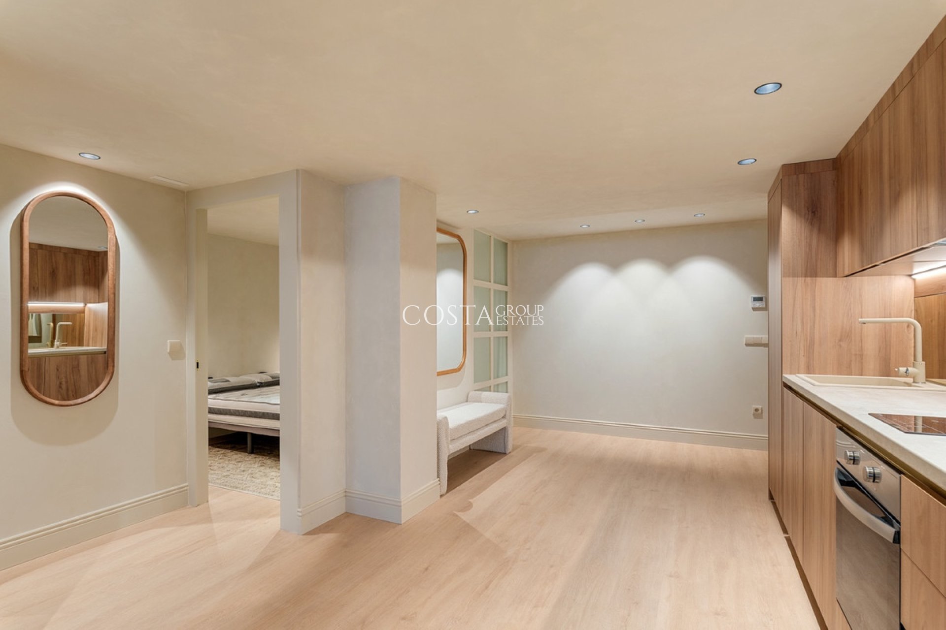 Herverkoop - Apartments -
Alicante - Alicante Centro