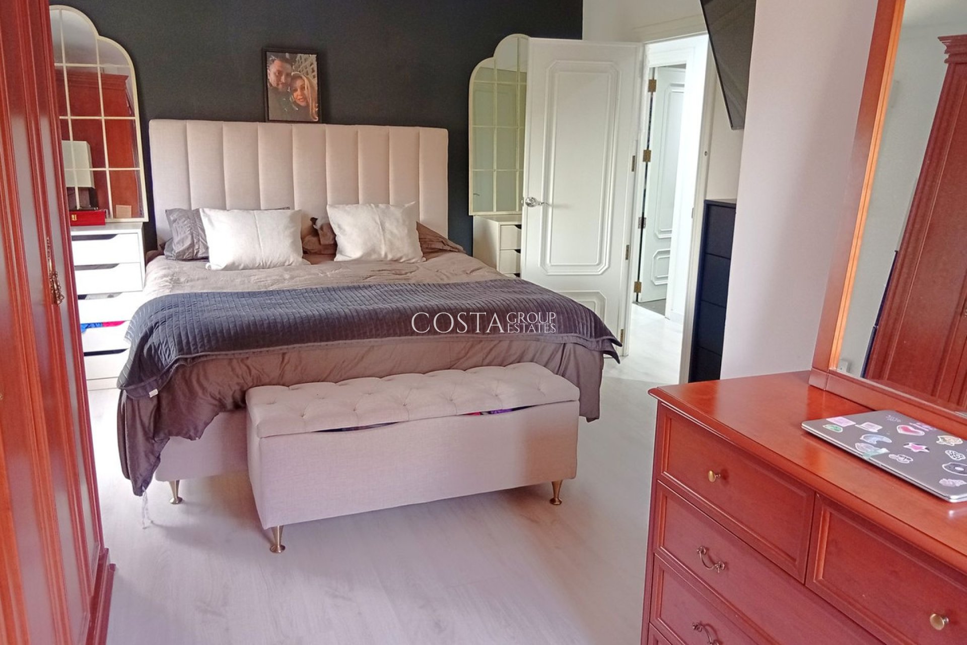 Herverkoop - Apartments -
Alicante - Alicante Centro