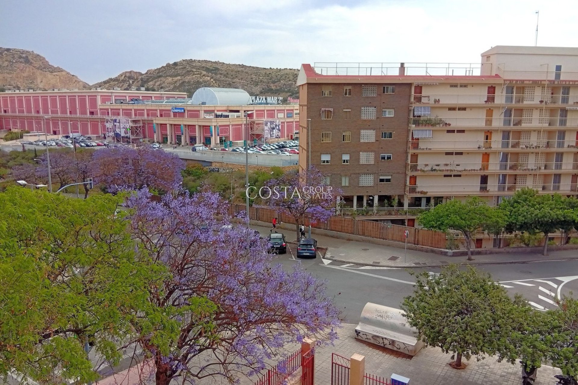 Herverkoop - Apartments -
Alicante - Alicante Centro