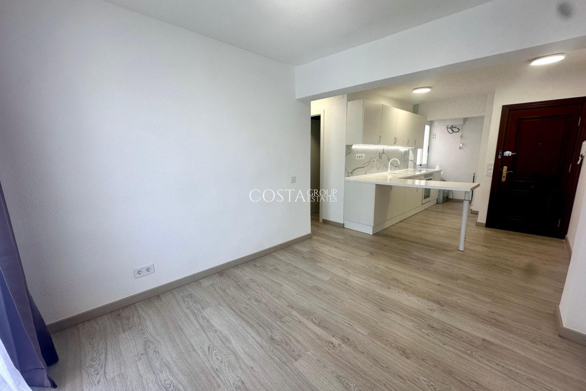 Herverkoop - Apartments -
Alicante - Alicante Centro
