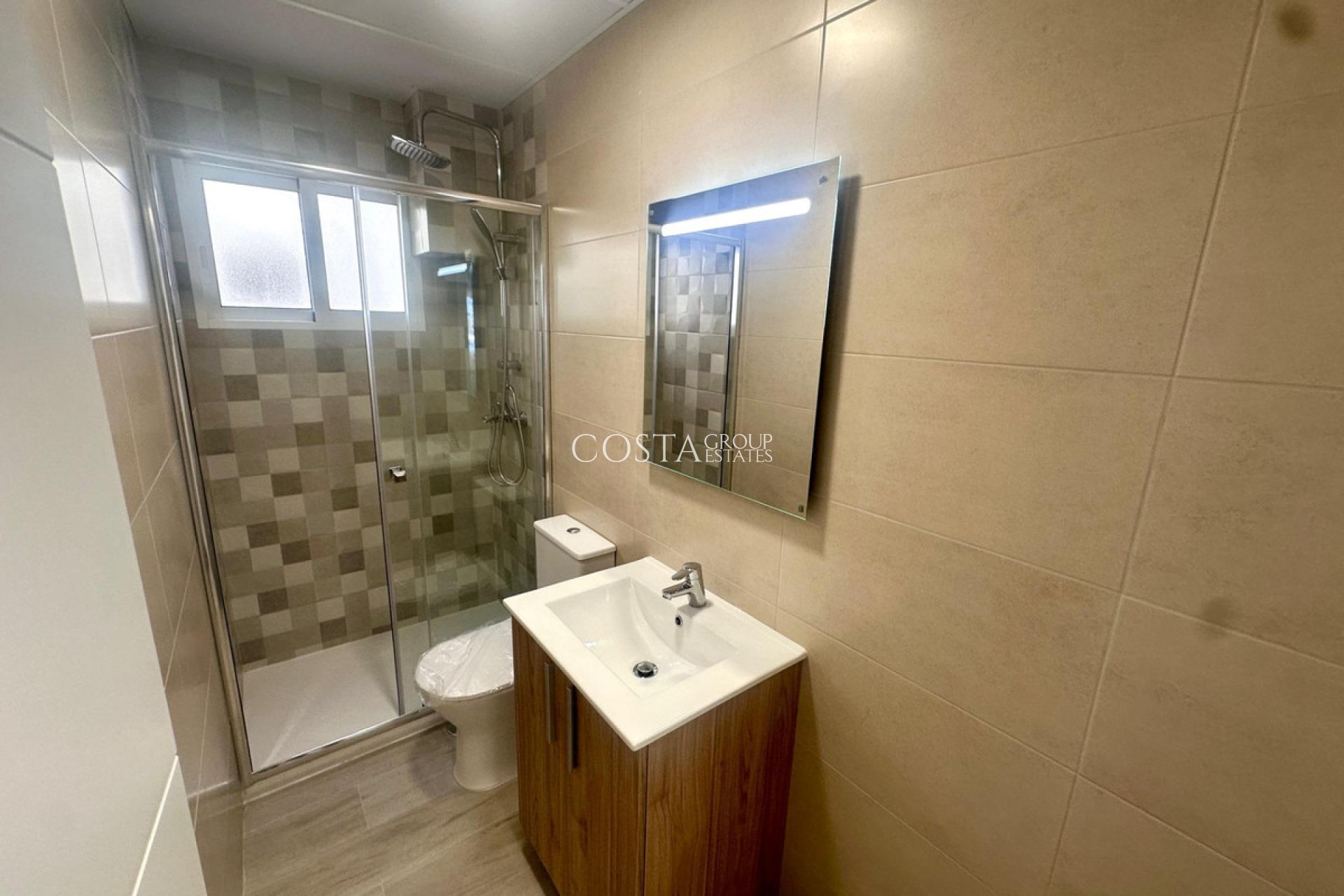 Herverkoop - Apartments -
Alicante - Alicante Centro