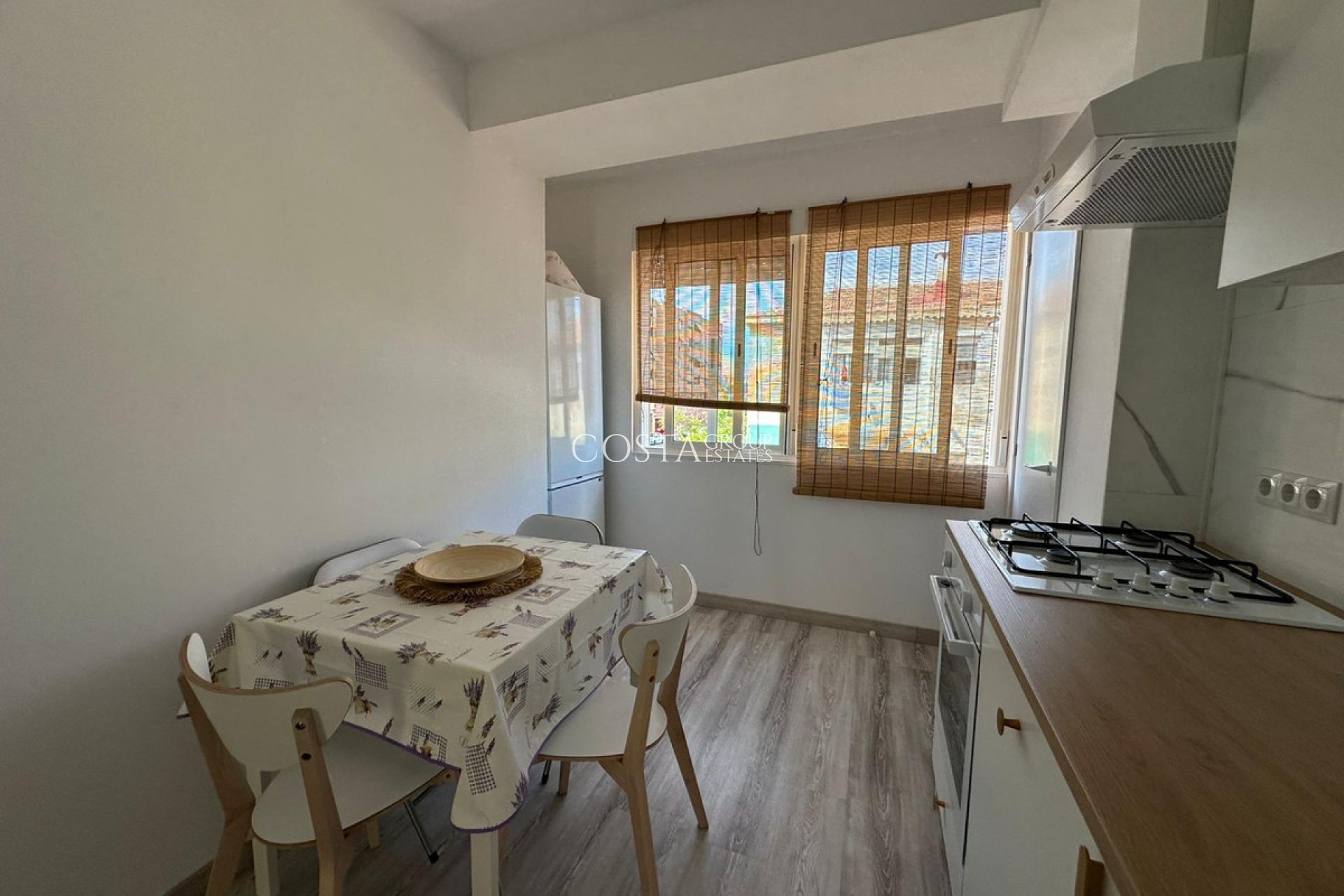 Herverkoop - Apartments -
Alicante - Alicante Centro