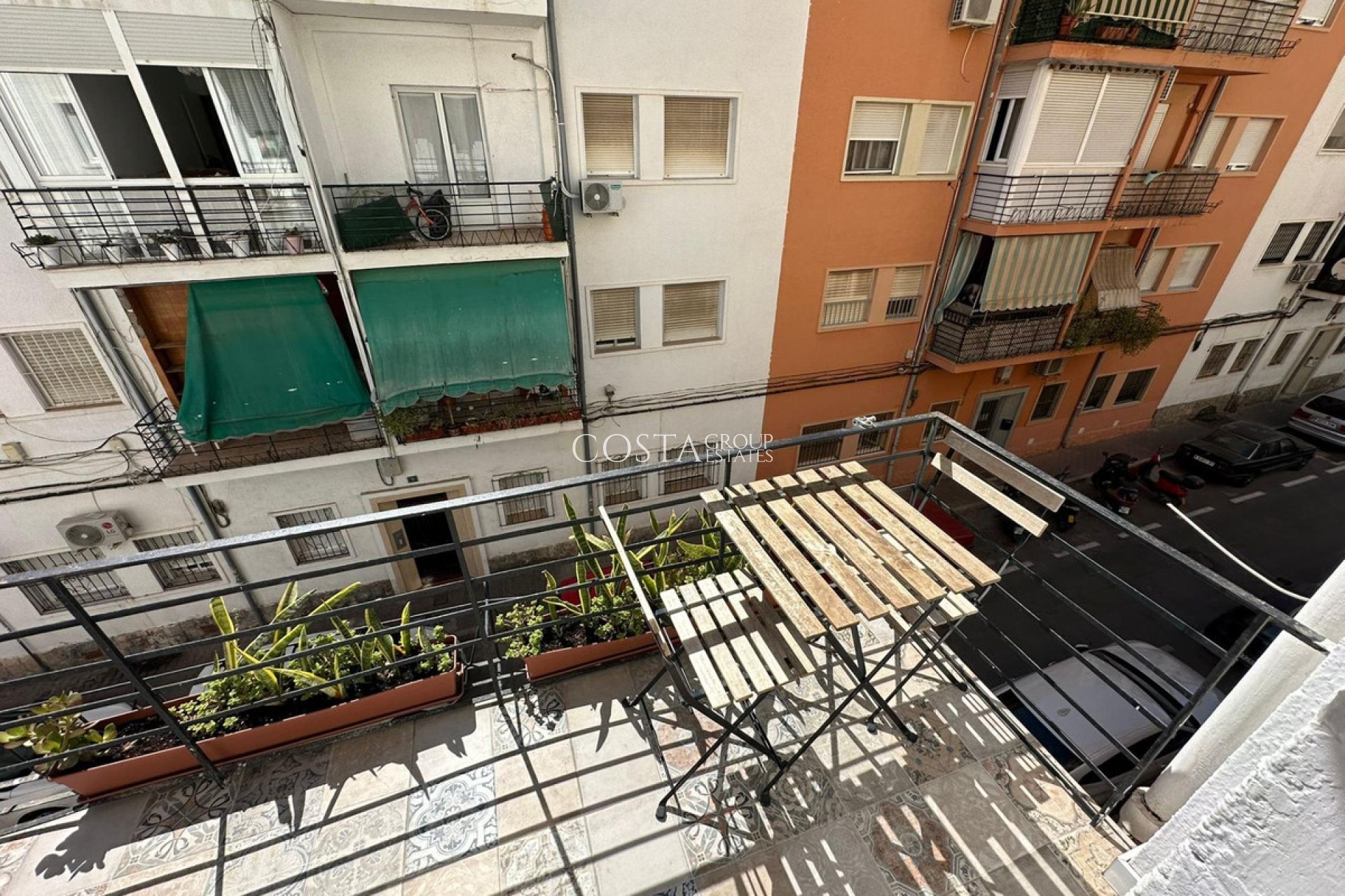 Herverkoop - Apartments -
Alicante - Alicante Centro