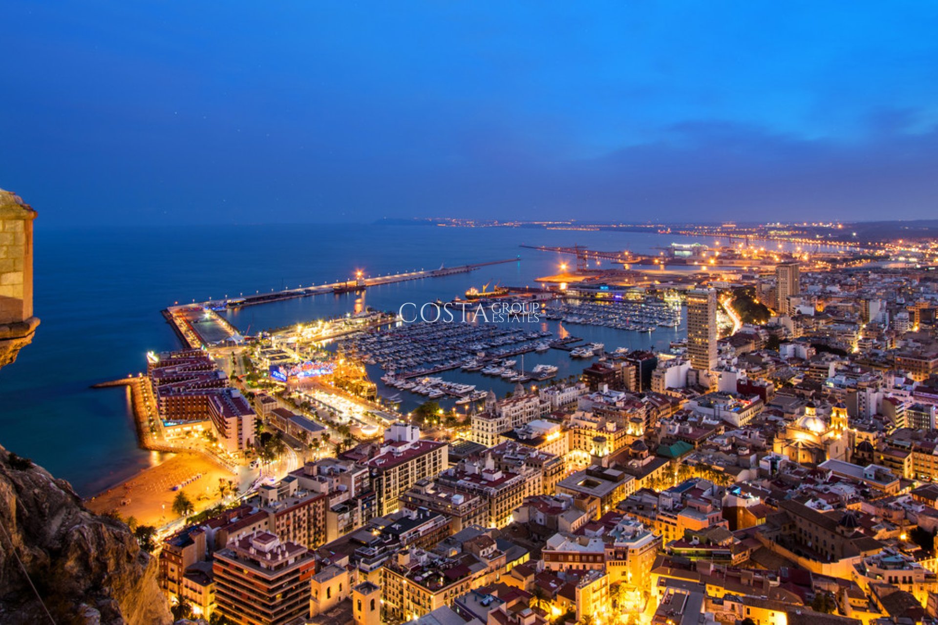 Herverkoop - Apartments -
Alicante - Alicante Centro