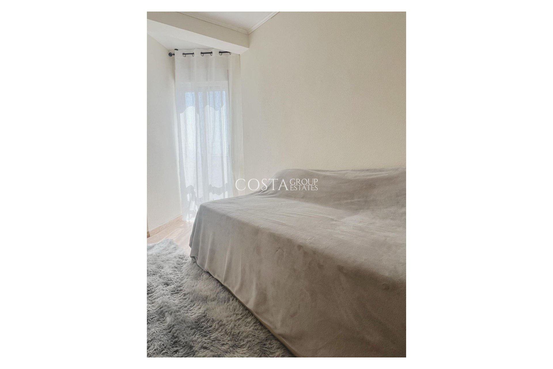 Herverkoop - Apartments -
Alicante - Alicante Centro