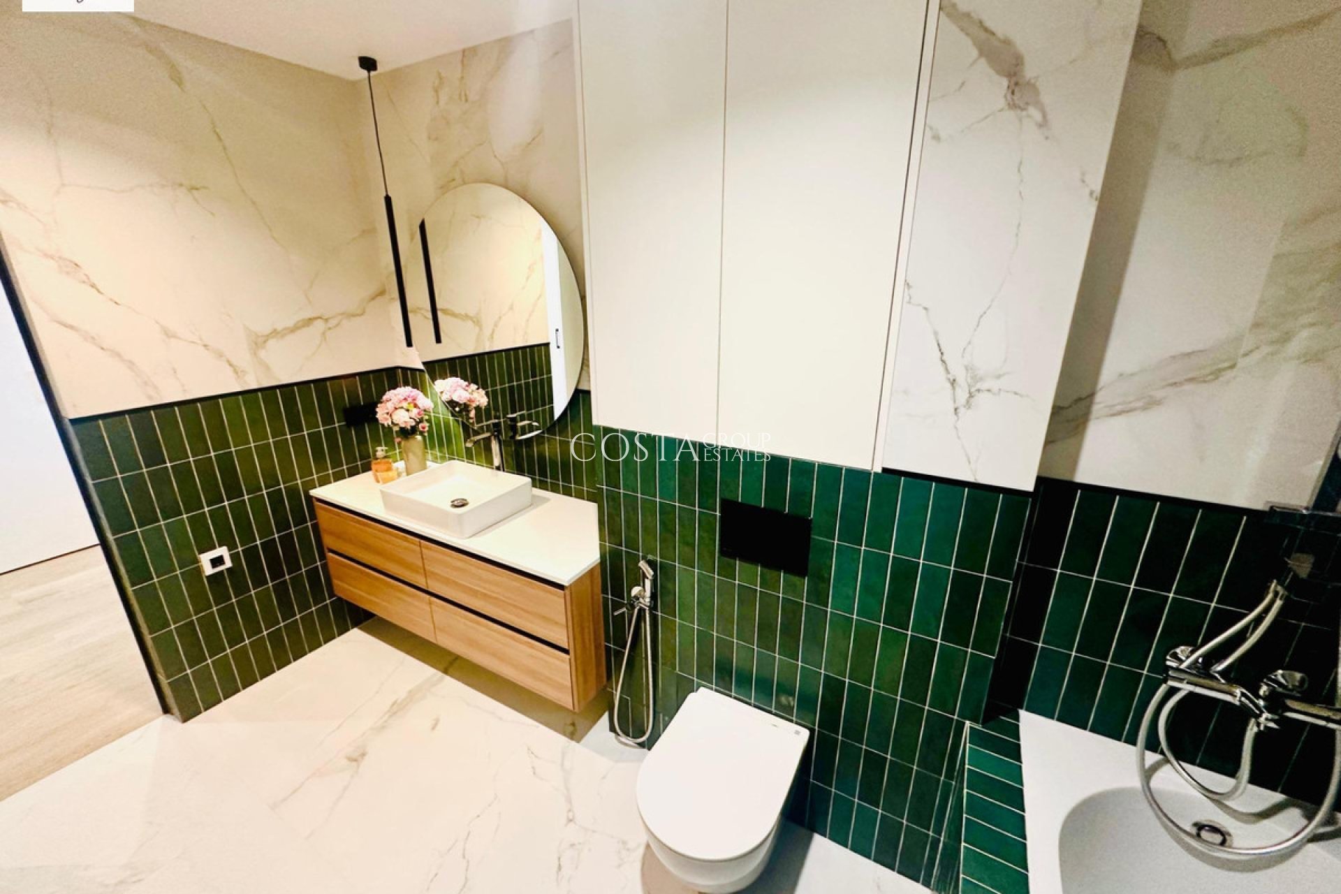 Herverkoop - Apartments -
Alicante - Alicante Centro