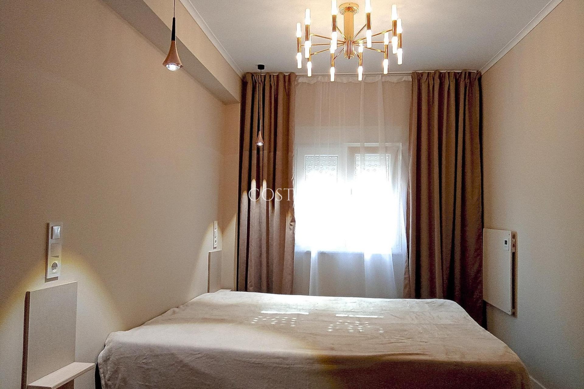 Herverkoop - Apartments -
Alicante - Alicante Centro