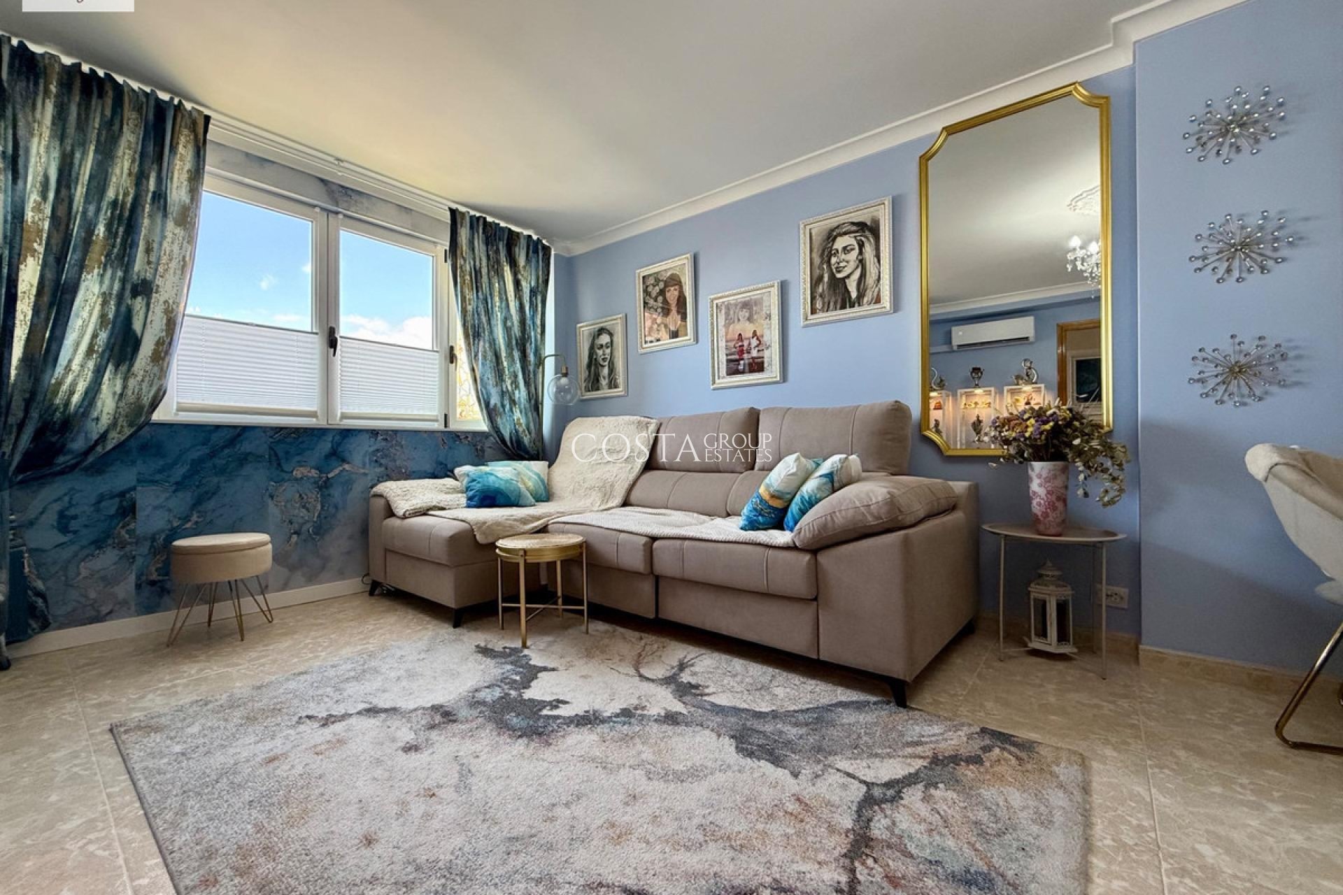 Herverkoop - Apartments -
Alicante - Alicante Centro