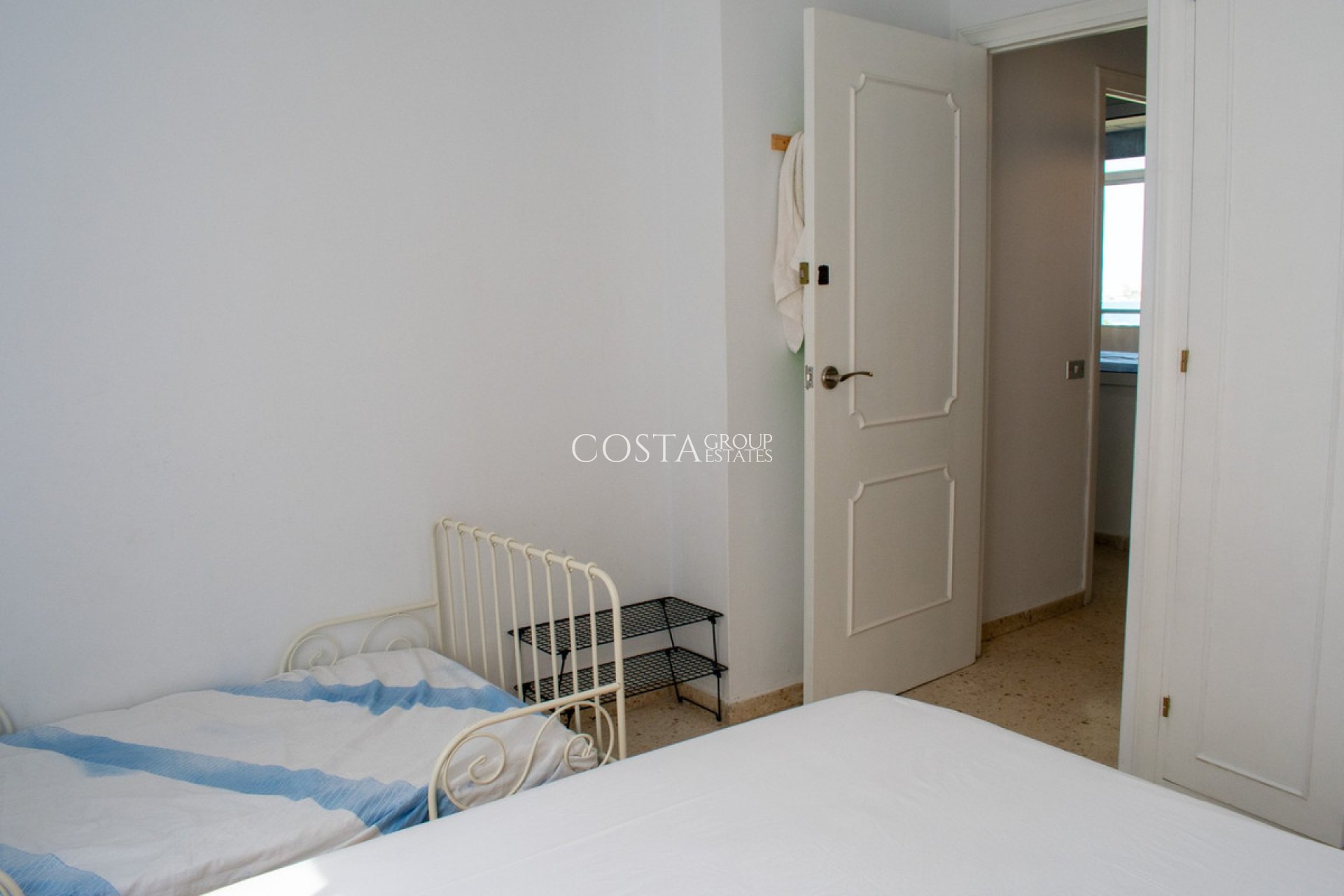 Herverkoop - Apartments -
Alicante - Alicante Centro