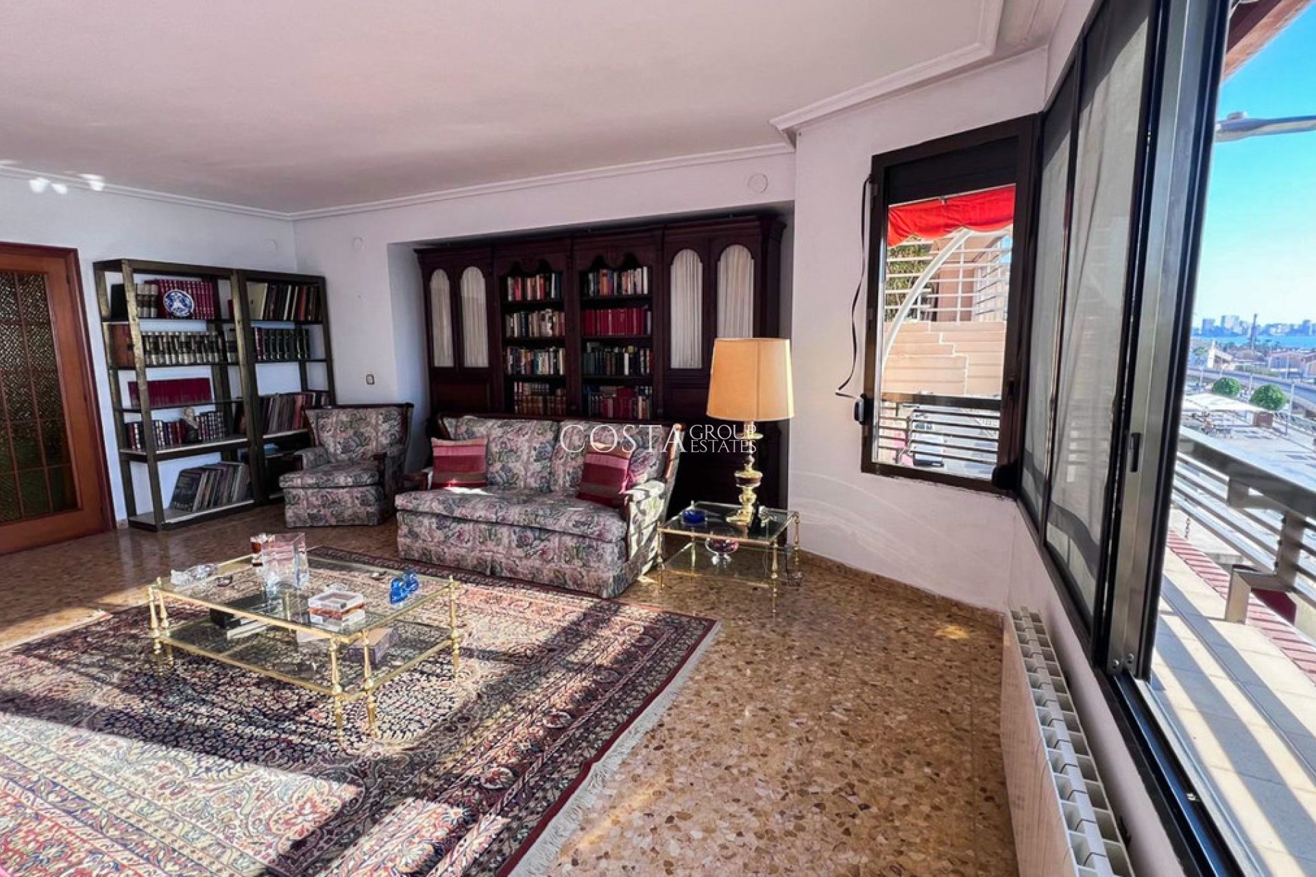 Herverkoop - Apartments -
Alicante - Alicante Centro