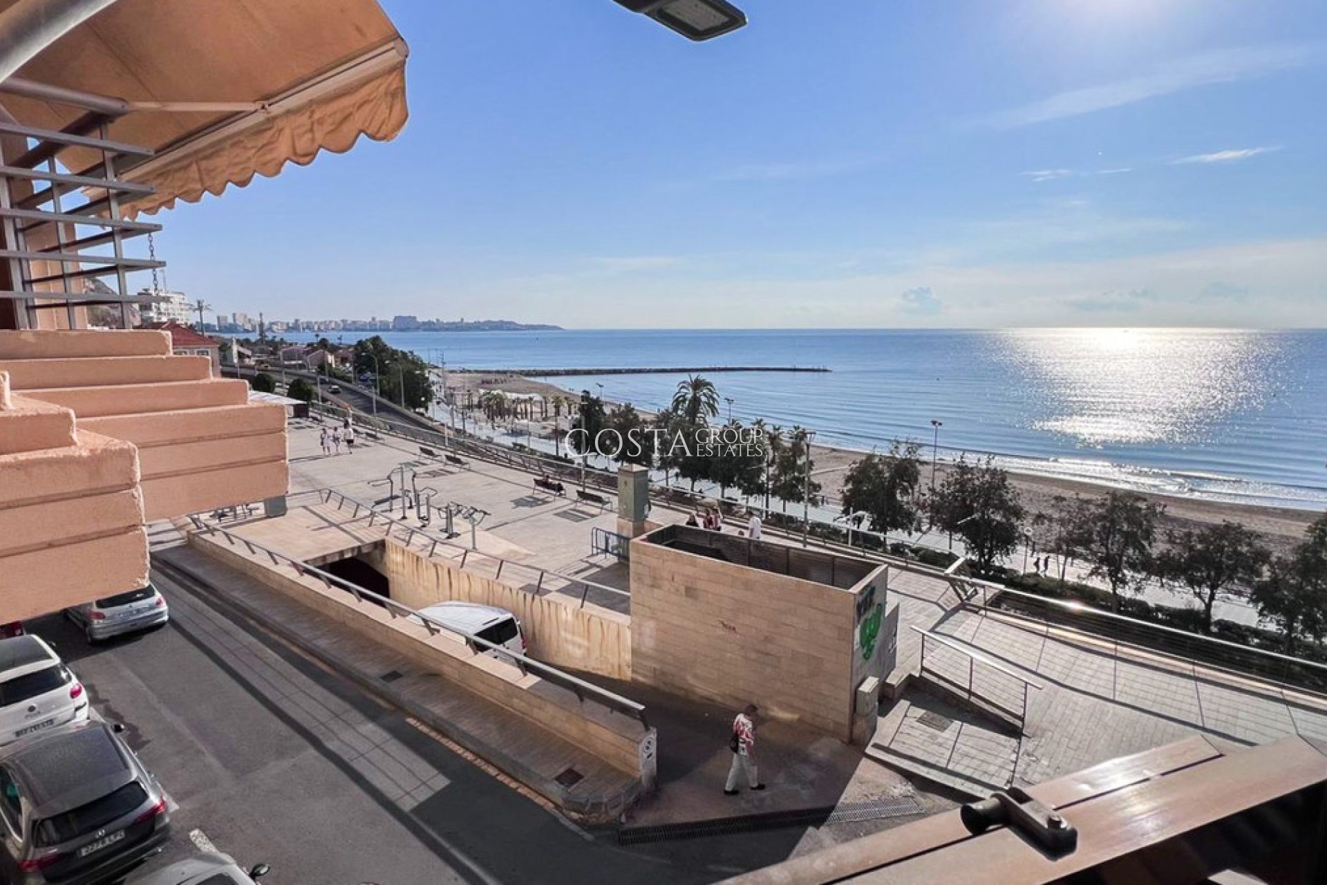 Herverkoop - Apartments -
Alicante - Alicante Centro