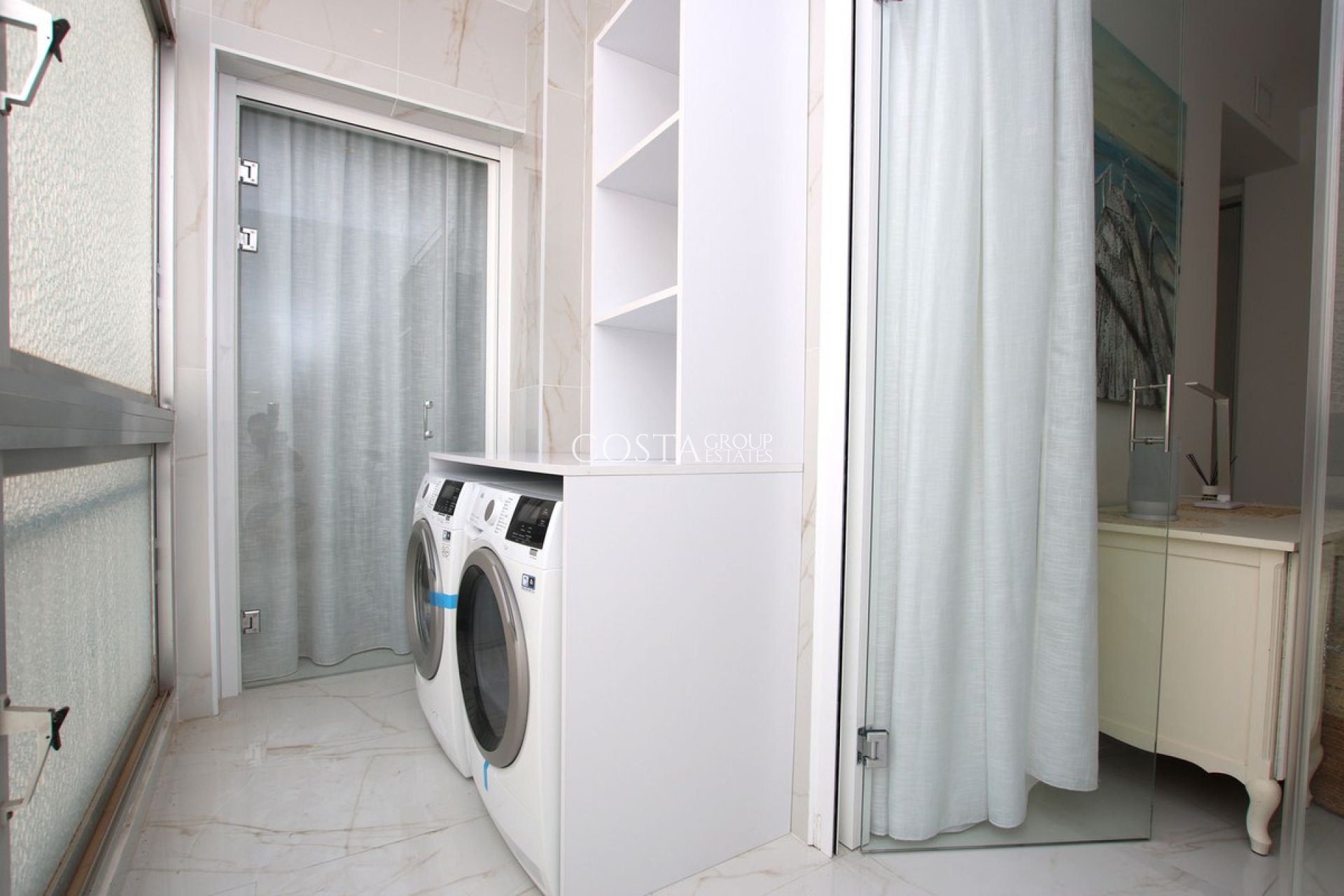 Herverkoop - Apartments -
Alicante City - Alicante City Centro