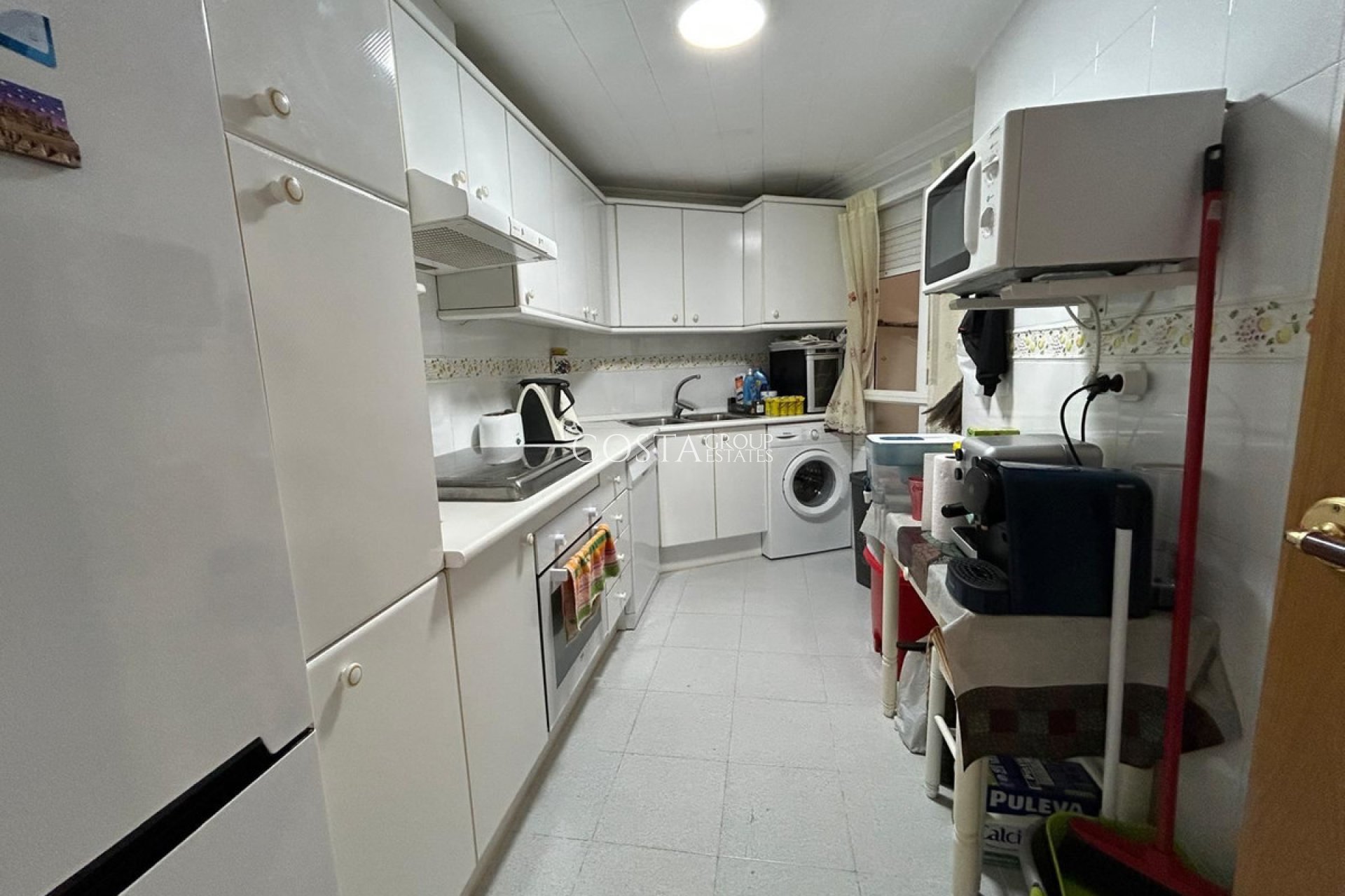 Herverkoop - Apartments -
Alicante City - Alicante City Centro