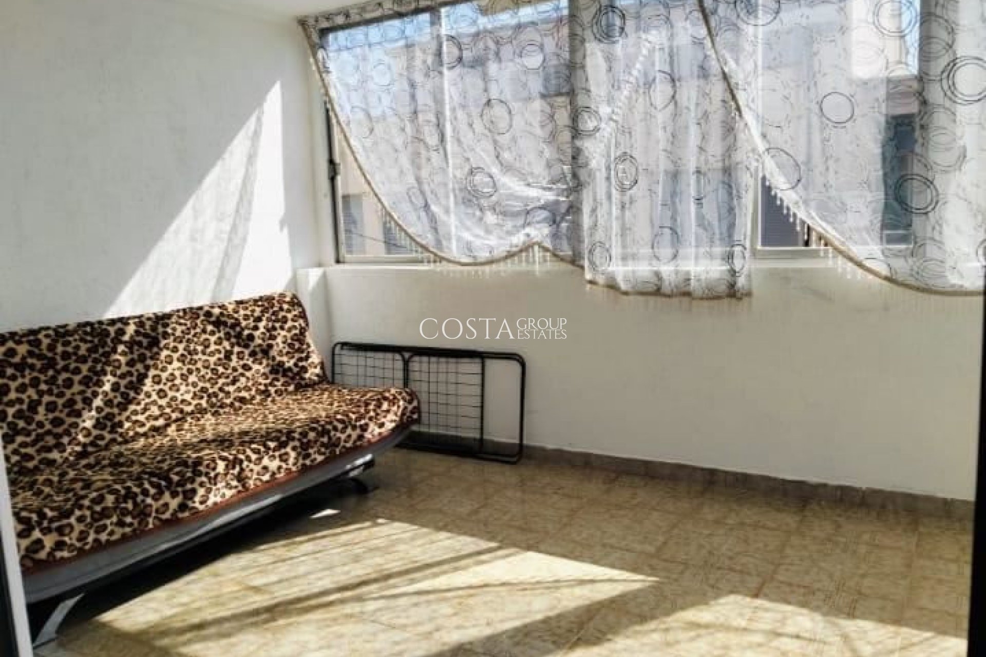 Herverkoop - Apartments -
Alicante City - Alicante City Centro