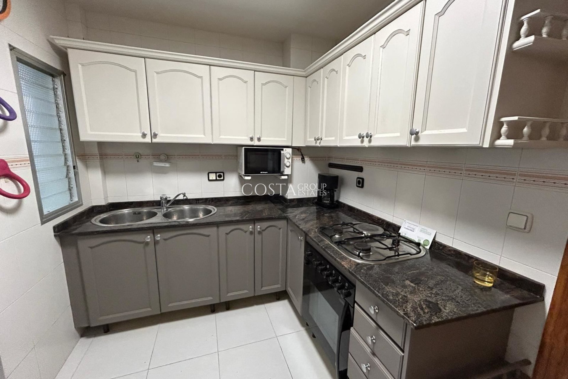 Herverkoop - Apartments -
Alicante City - Alicante City Centro