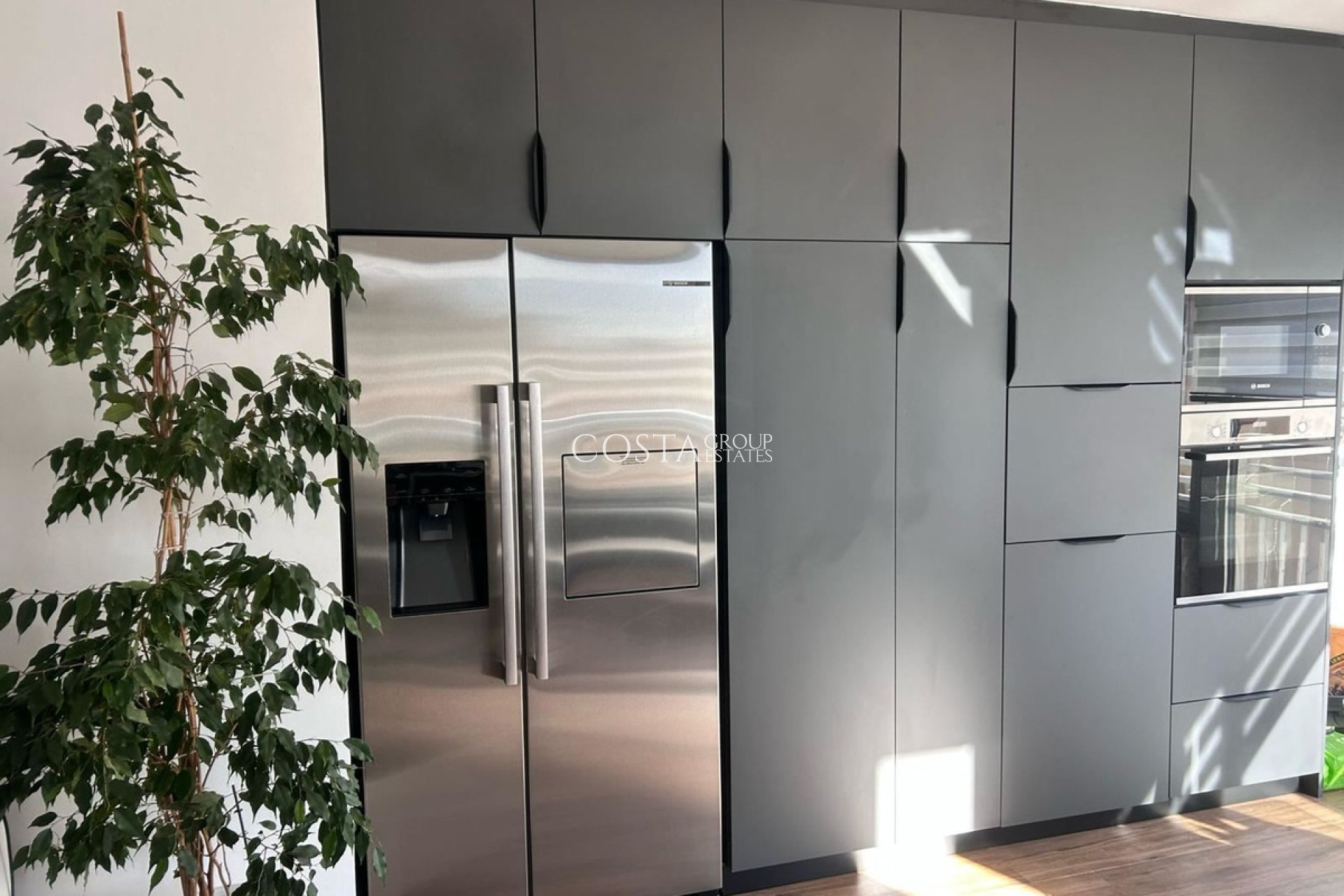 Herverkoop - Apartments -
Alicante City - Alicante City Centro