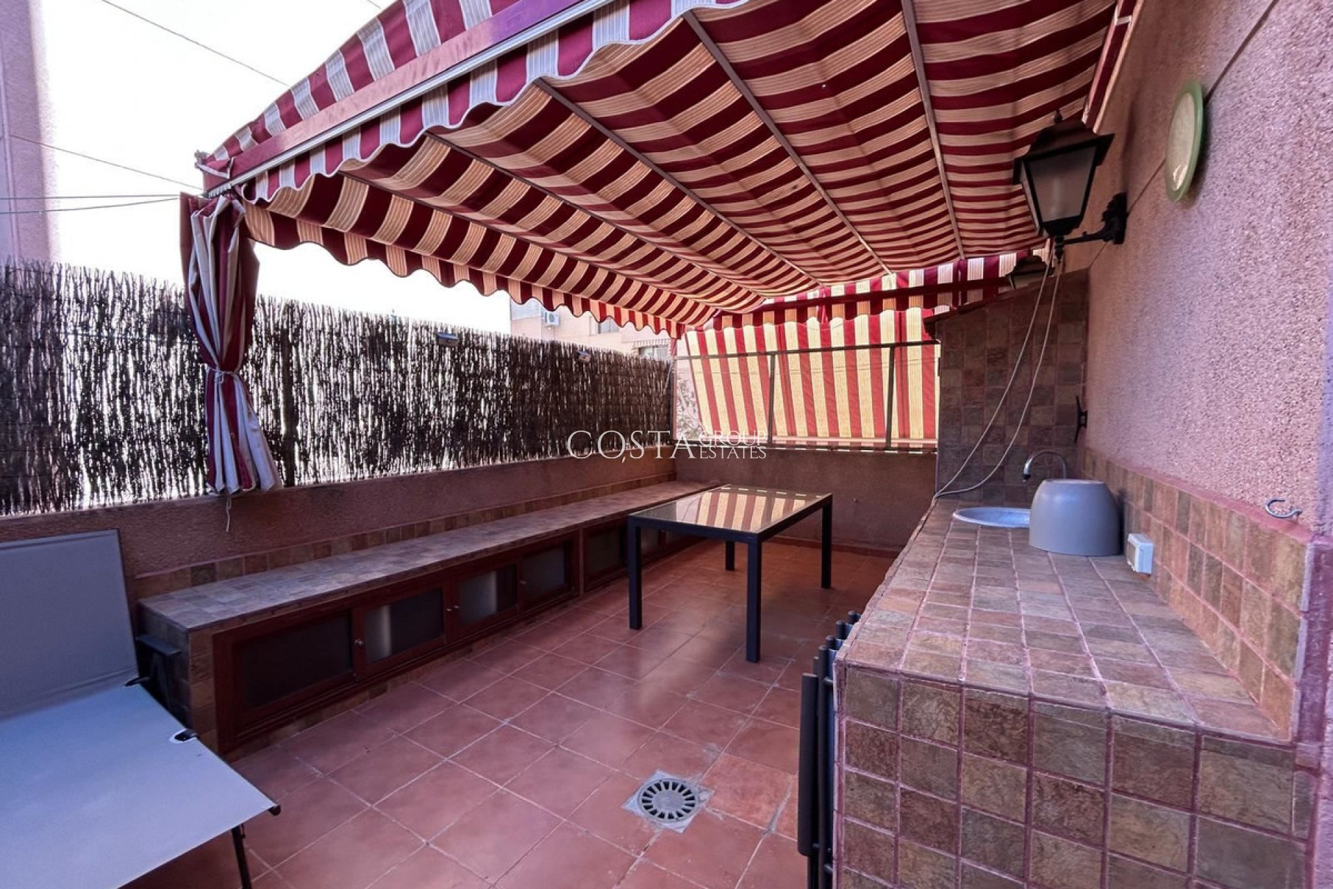 Herverkoop - Apartments -
Alicante City - Alicante City Centro