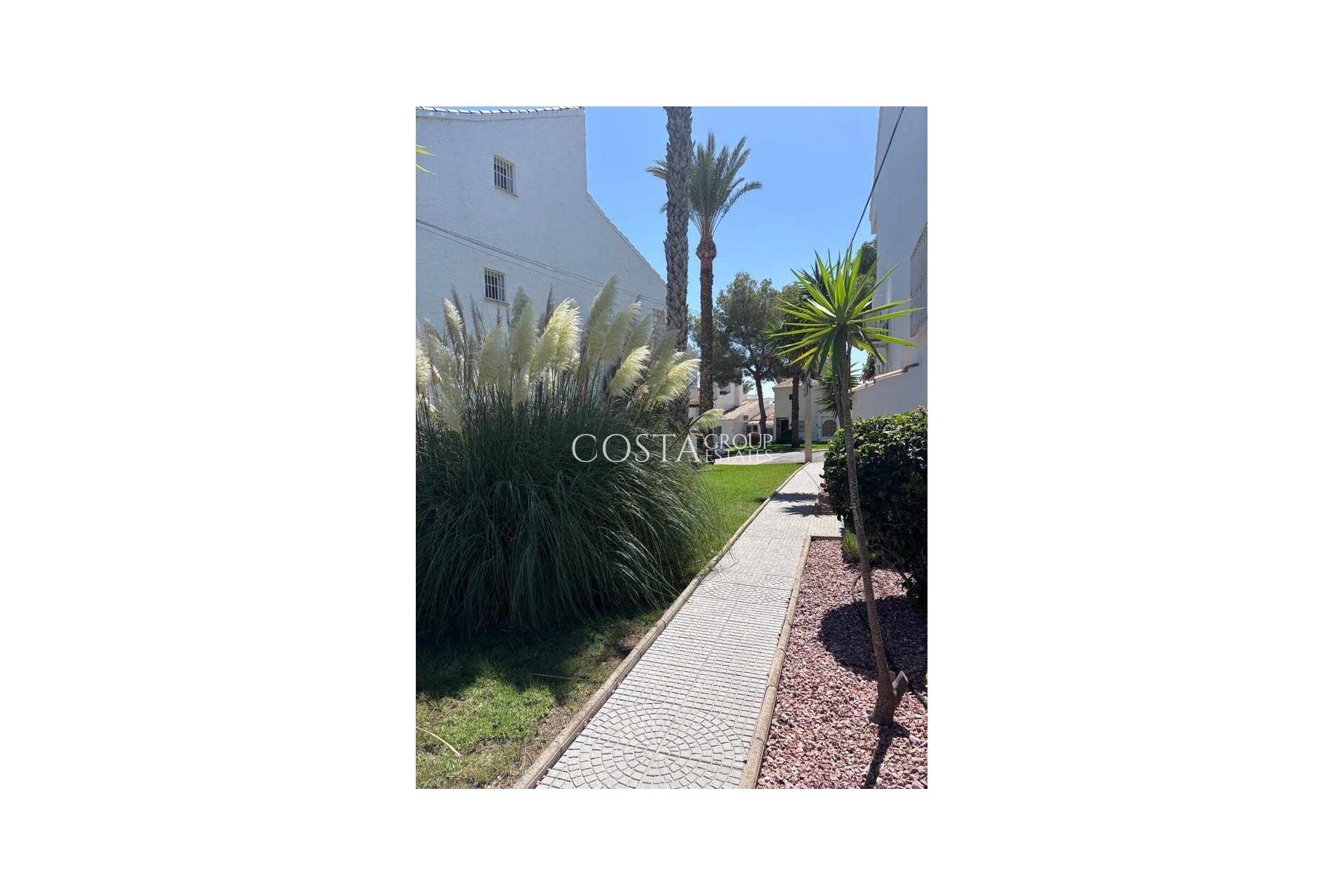 Herverkoop - Apartments -
Alicante - La Rioja