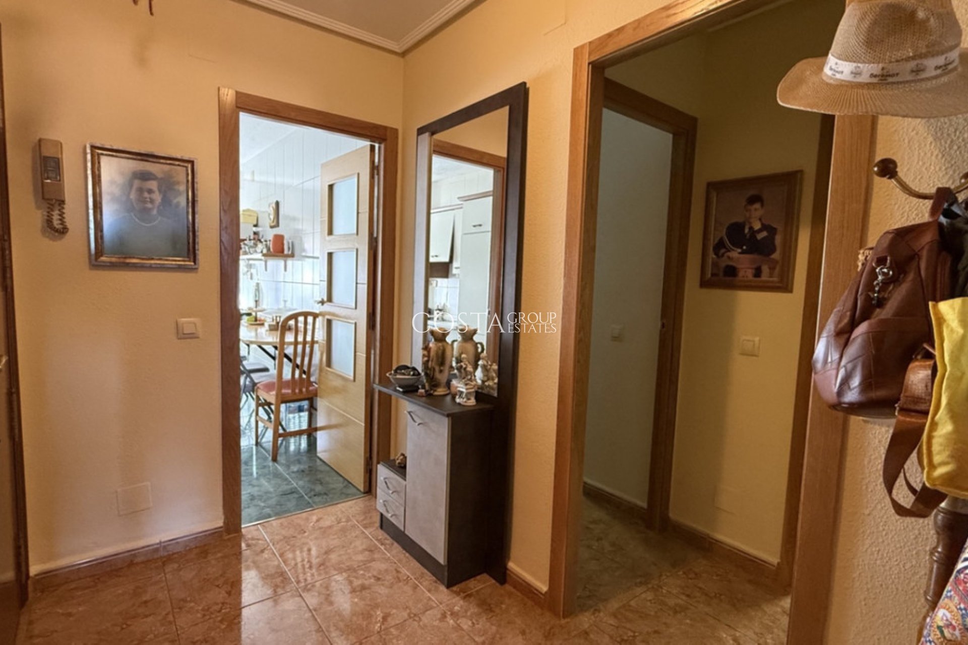 Herverkoop - Apartments -
Cartagena - Cartagena Centro