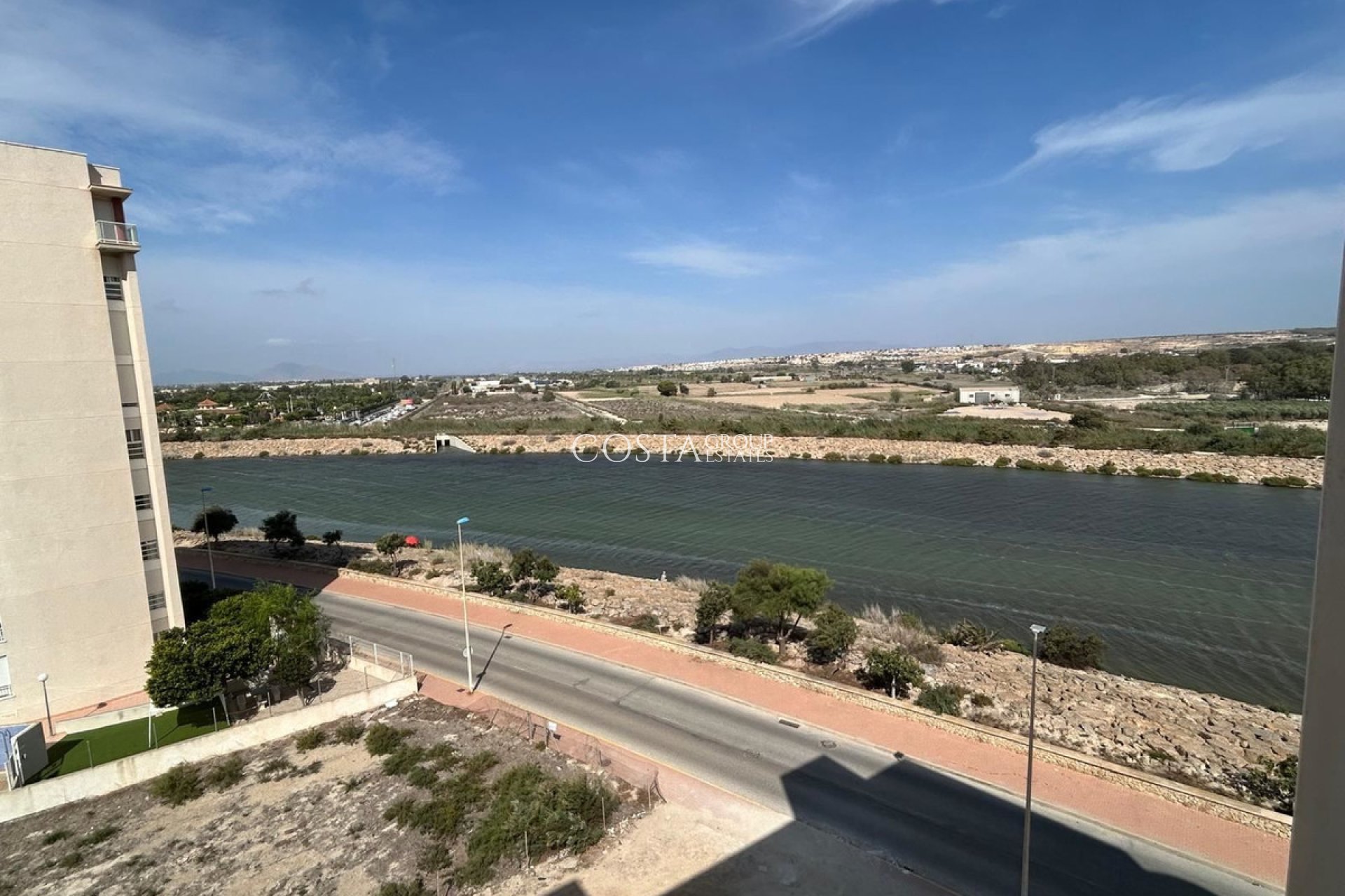 Herverkoop - Apartments -
Guardamar del Segura - El Moncayo