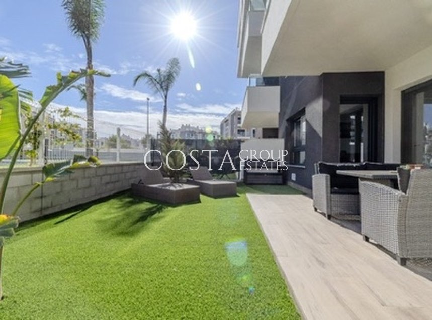 Herverkoop - Apartments -
 - Las Filipinas