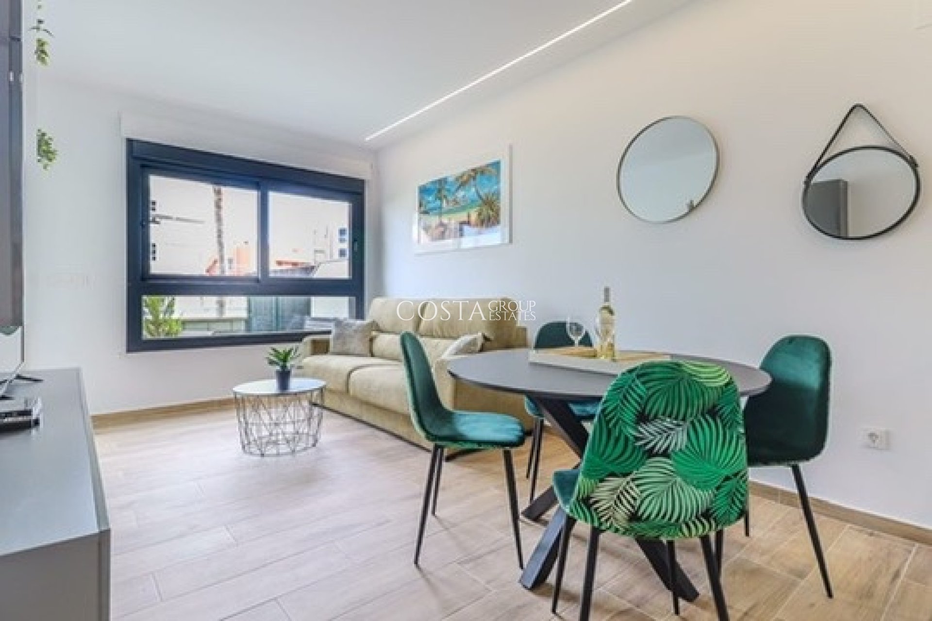 Herverkoop - Apartments -
 - Las Filipinas