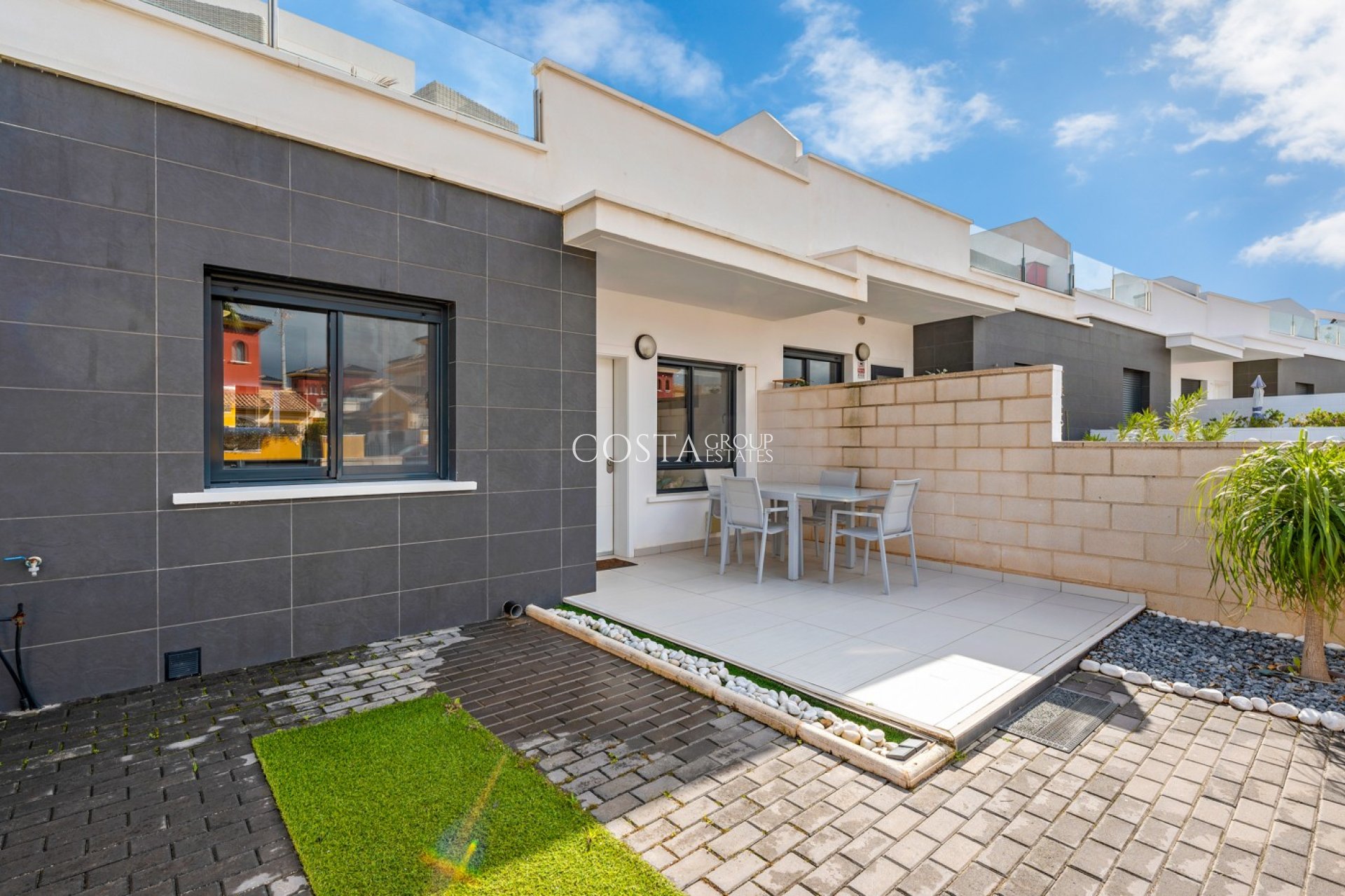 Herverkoop - Apartments -
 - Lomas de Cabo Roig