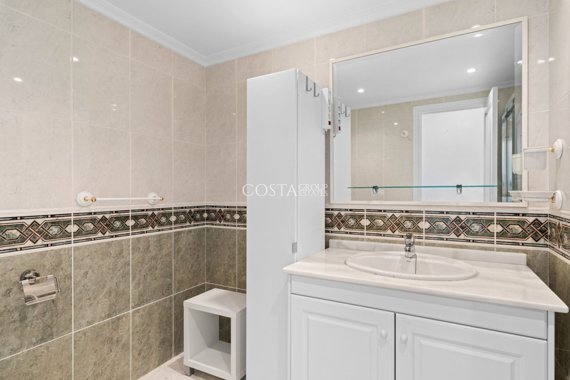 Herverkoop - Apartments -
Orihuela - Campoamor