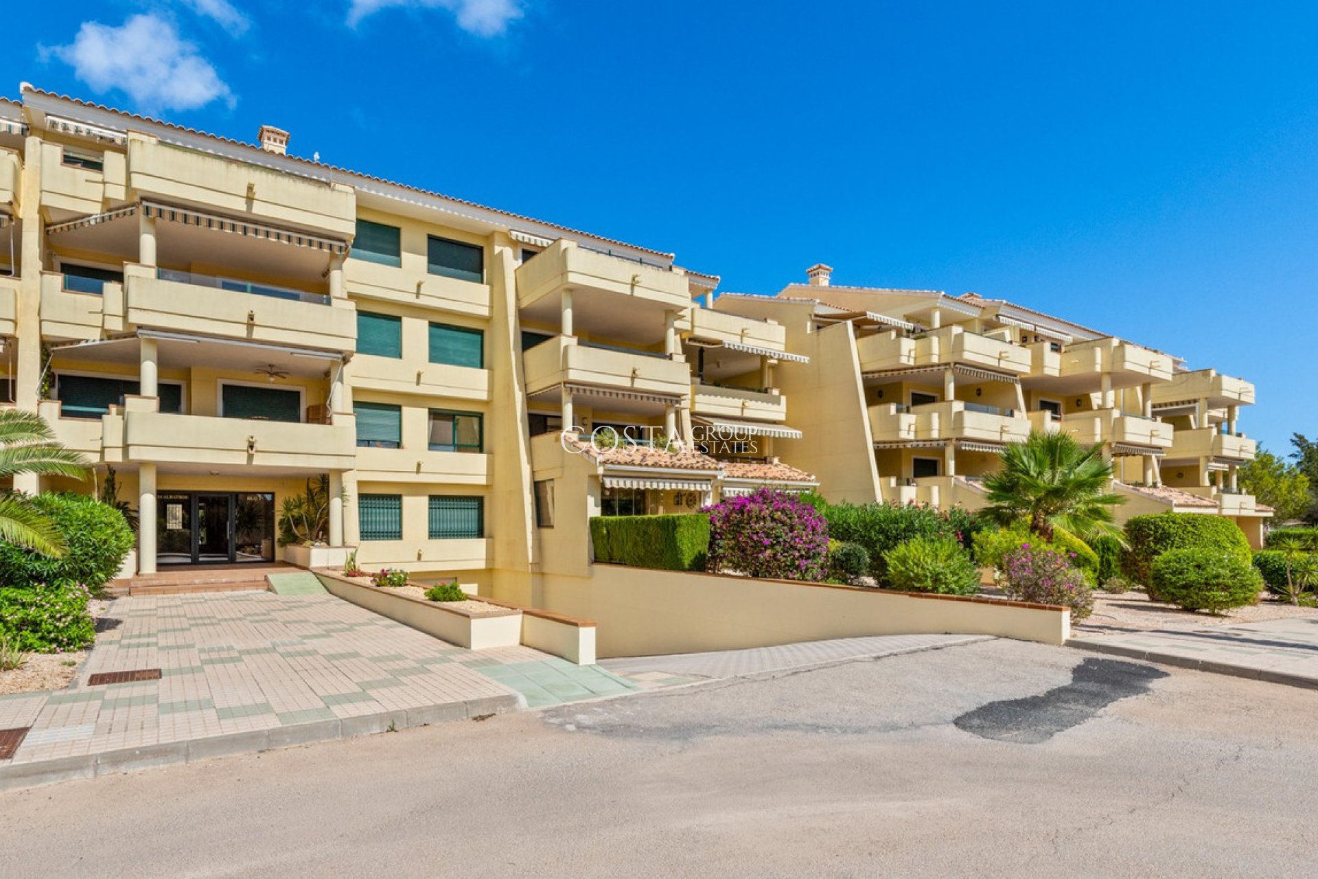 Herverkoop - Apartments -
Orihuela - Campoamor