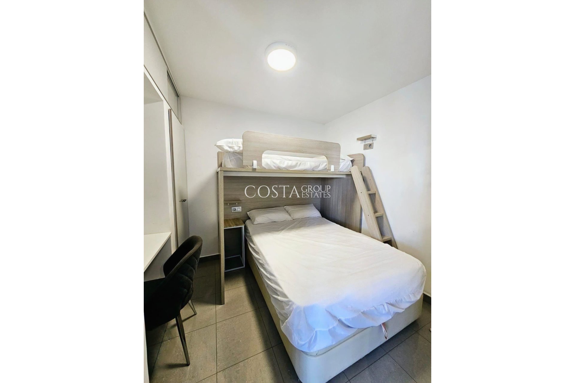 Herverkoop - Apartments -
Orihuela Costa - Campoamor