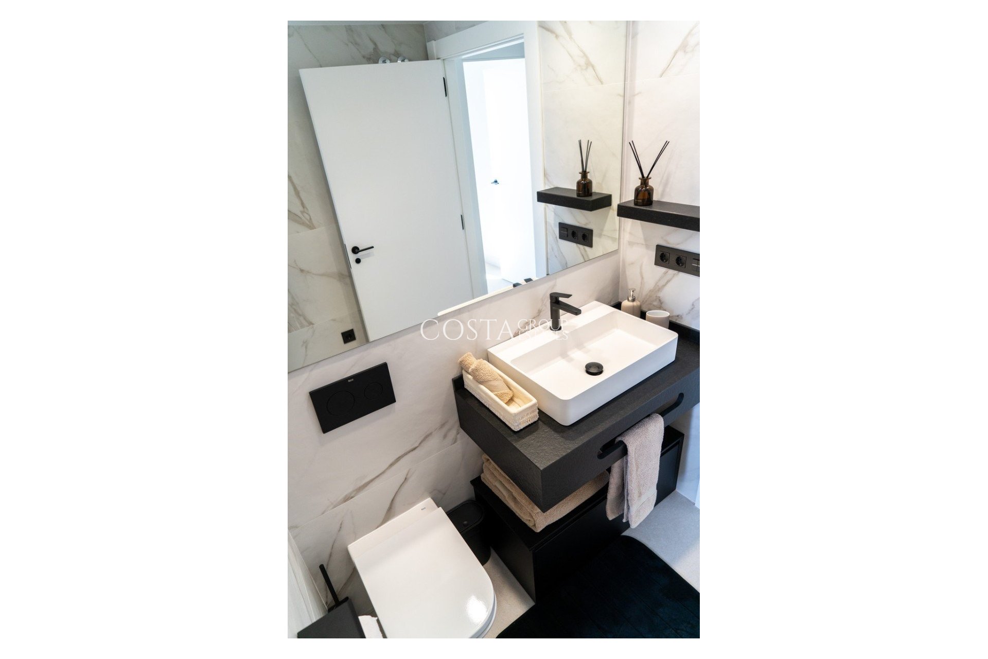 Herverkoop - Apartments -
Orihuela Costa - La Zenia