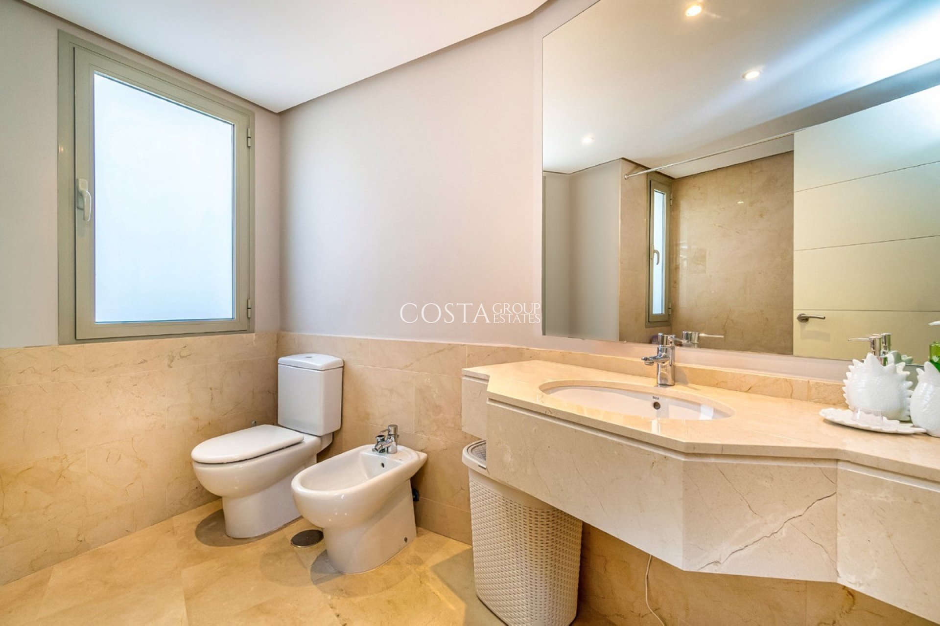 Herverkoop - Apartments -
Orihuela Costa - Las Colinas Golf