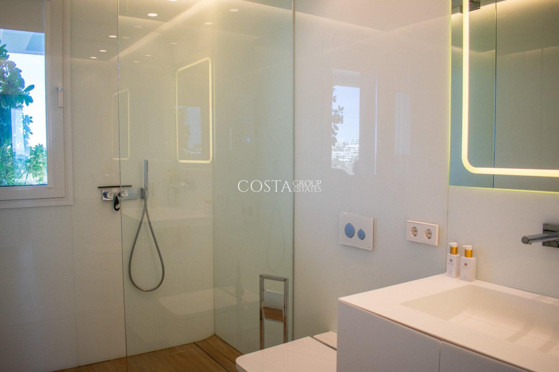 Herverkoop - Apartments -
Orihuela Costa - Las Colinas Golf