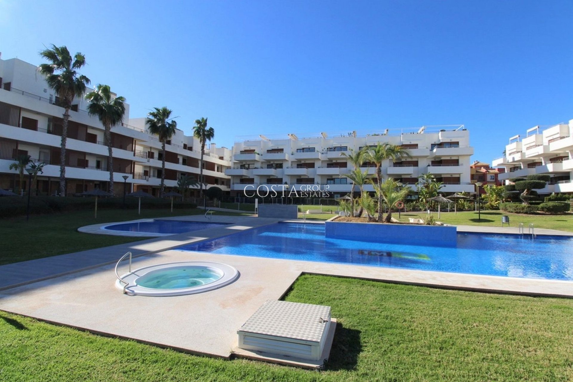 Herverkoop - Apartments -
Orihuela Costa - Lomas de Cabo Roig