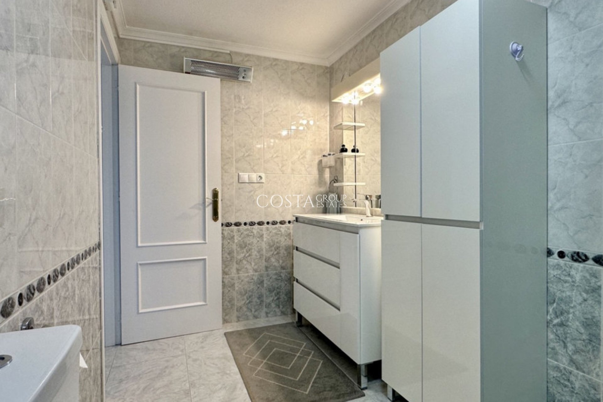 Herverkoop - Apartments -
Orihuela Costa - Playa Flamenca