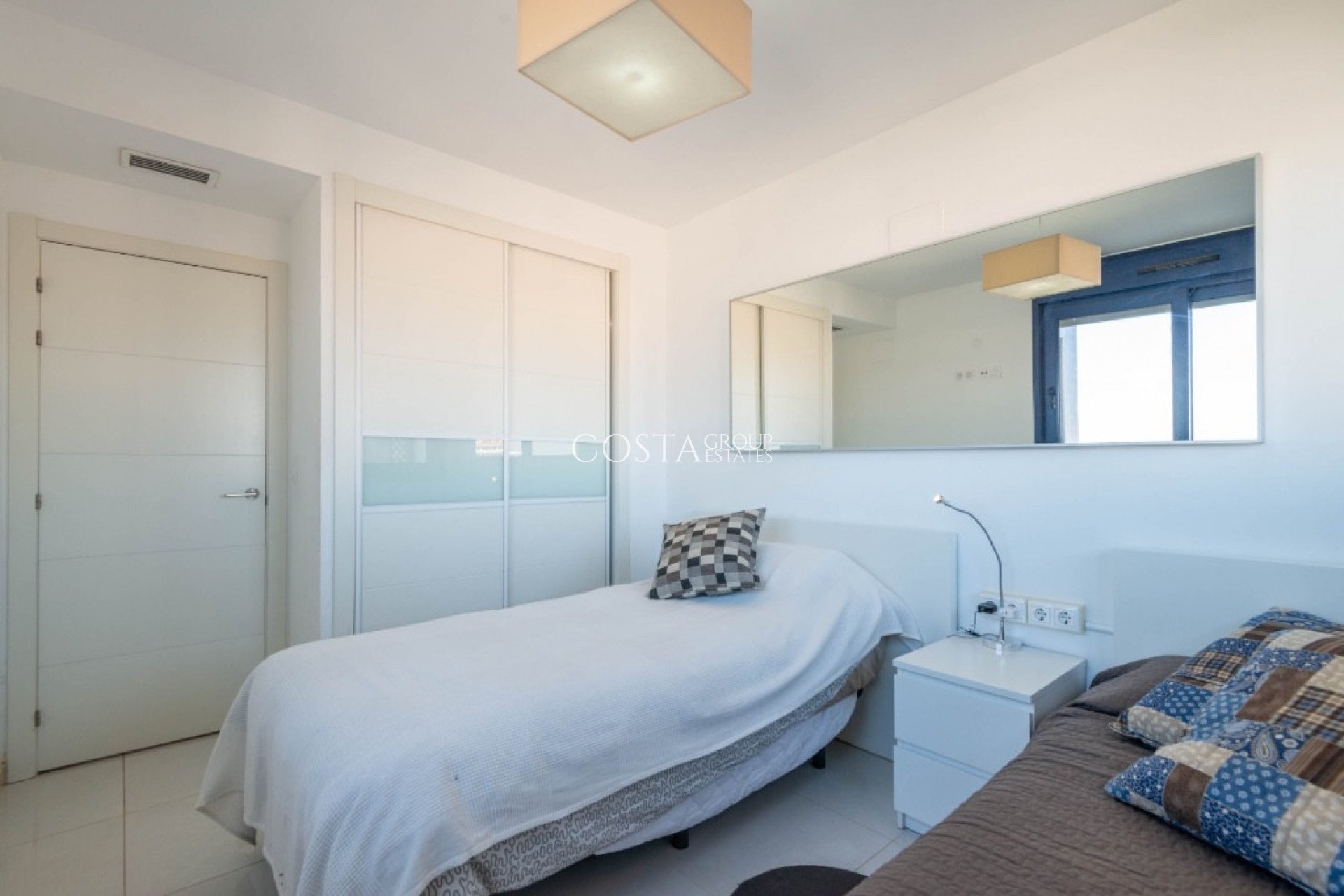 Herverkoop - Apartments -
Orihuela Costa - Punta Prima